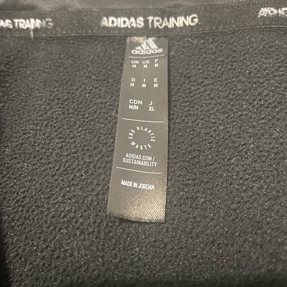 ADIDAS BLACK TRAINING VEST - Picture 2 of 6